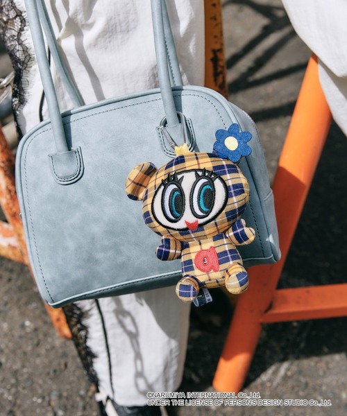 FOREVER 21（フォーエバー トゥエンティーワン）の「【ANGEL BLUE】ぬいぐるみチャーム（チャーム・レディース・ネイビー/イエロー・FREE）」の2枚目の写真