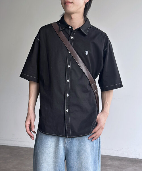 CPCM(シーピーシーエム)の「【U.S. POLO ASSN.】オックスピグメント半袖シャツ(シャツ/ブラウス・メンズ・グリーン/キャメル/ネイビー/ブラック・MEDIUM/LARGE)」の1枚目の写真
