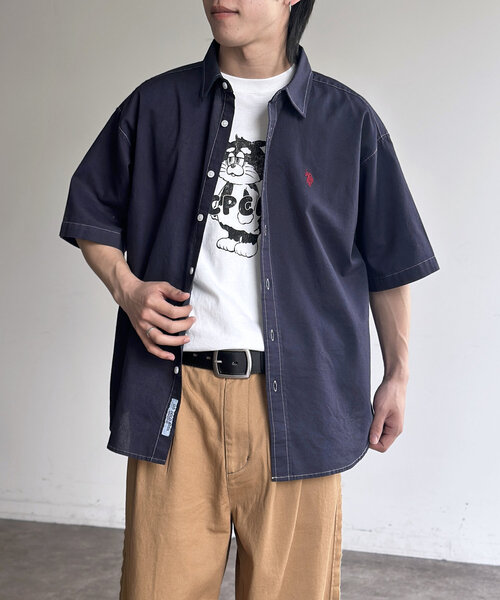 CPCM(シーピーシーエム)の「【U.S. POLO ASSN.】オックスピグメント半袖シャツ(シャツ/ブラウス・メンズ・グリーン/キャメル/ネイビー/ブラック・MEDIUM/LARGE)」の9枚目の写真