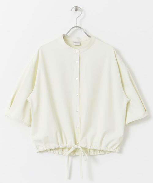 URBAN RESEARCH DOORS（アーバンリサーチドアーズ）の「『仁村紗和さん着用』『UR TECH』サマシェアドロストブラウス（シャツ/ブラウス・レディース・オフホワイト/チャコールグレー/ブルー・MEDIUM）」の20枚目の写真