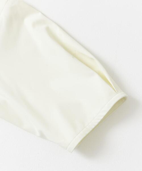 URBAN RESEARCH DOORS（アーバンリサーチドアーズ）の「『仁村紗和さん着用』『UR TECH』サマシェアドロストブラウス（シャツ/ブラウス・レディース・オフホワイト/チャコールグレー/ブルー・MEDIUM）」の21枚目の写真