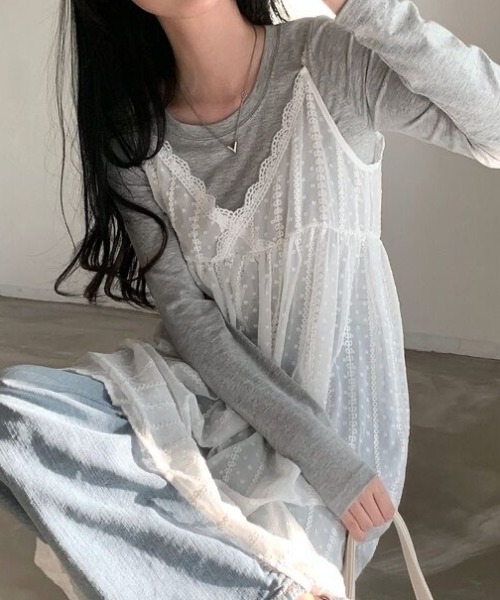 Achic(アシック)の「レイヤード刺繍シアーキャミチュニック(ワンピース・レディース・ホワイト/ホワイト系その他・M)」の5枚目の写真