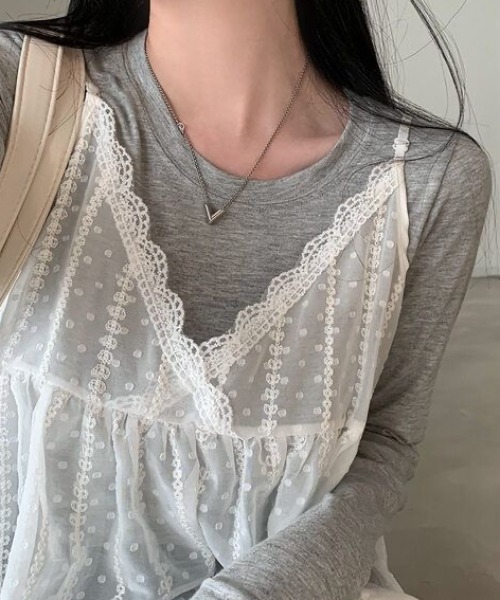 Achic(アシック)の「レイヤード刺繍シアーキャミチュニック(ワンピース・レディース・ホワイト/ホワイト系その他・M)」の9枚目の写真
