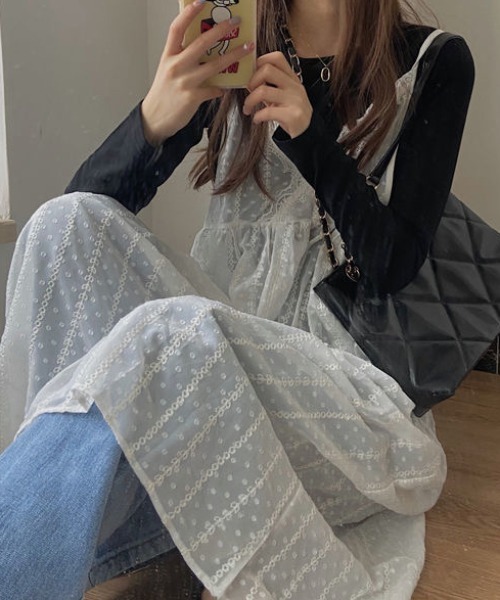 Achic(アシック)の「レイヤード刺繍シアーキャミチュニック(ワンピース・レディース・ホワイト/ホワイト系その他・M)」の15枚目の写真