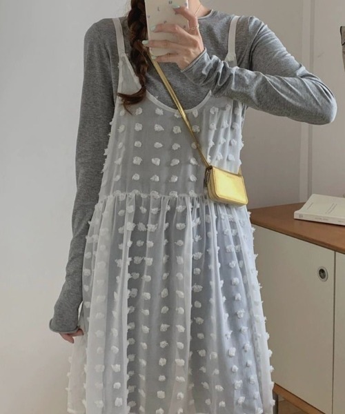 Achic(アシック)の「レイヤード刺繍シアーキャミチュニック(ワンピース・レディース・ホワイト/ホワイト系その他・M)」の16枚目の写真