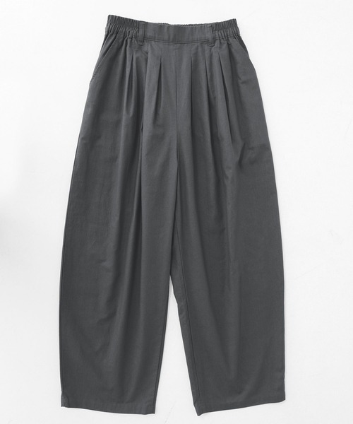 n'OrLABEL(ノアールレーベル)の「【機能素材】『綿麻混バレルレッグパンツ』(その他パンツ・レディース・カーキ/チャコール/ネイビー・2/1)」の10枚目の写真