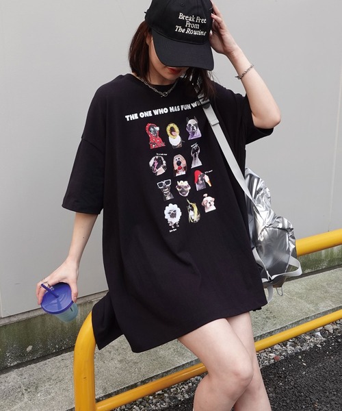 CORNERS（コーナーズ）の「ゆかいなワンコTシャツ（Tシャツ/カットソー・レディース・ホワイト/ブラック/ピンク/グリーン/グレイッシュベージュ・FREE）」の2枚目の写真
