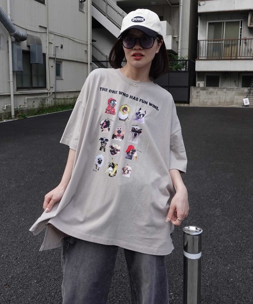CORNERS（コーナーズ）の「ゆかいなワンコTシャツ（Tシャツ/カットソー・レディース・ホワイト/ブラック/ピンク/グリーン/グレイッシュベージュ・FREE）」の8枚目の写真