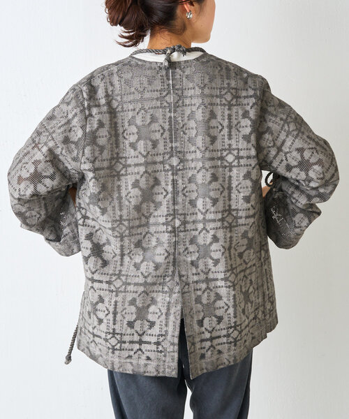 BEARDSLEY(ビアズリー)の「《15 quinze》ピグメントレースジャケット(その他アウター・レディース・グレー・FREE)」の4枚目の写真