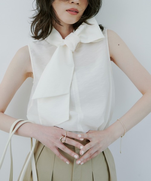 anuans（アニュアンス）の「【ZOZO限定カラー】シアールーバンブラウス（シャツ/ブラウス・レディース・ブラウン/ベージュ/サックスブルー/ブラック/アイボリー・FREE）」の9枚目の写真