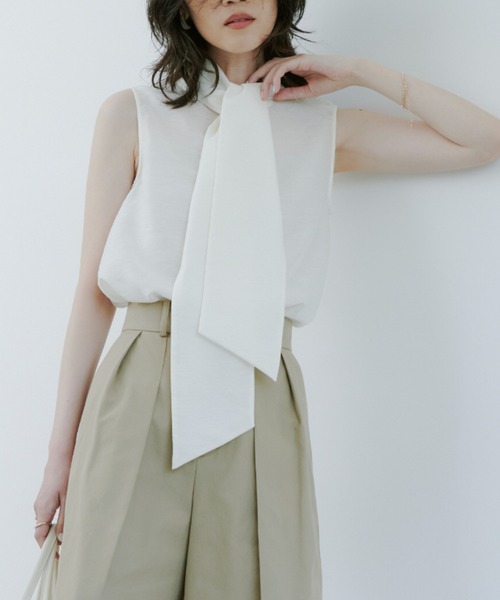 anuans（アニュアンス）の「【ZOZO限定カラー】シアールーバンブラウス（シャツ/ブラウス・レディース・ブラウン/ベージュ/サックスブルー/ブラック/アイボリー・FREE）」の8枚目の写真