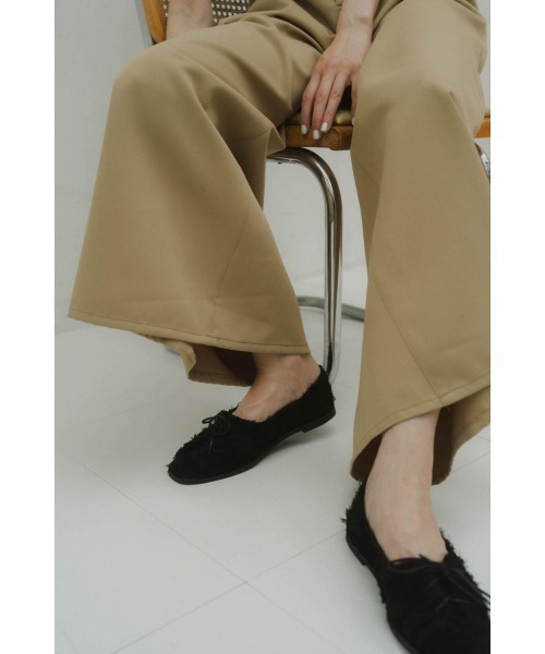 Knuth Marf（クヌースマーフ）の「2way fringe pumps（パンプス・レディース・ブラック/アイボリー・23/24）」の6枚目の写真