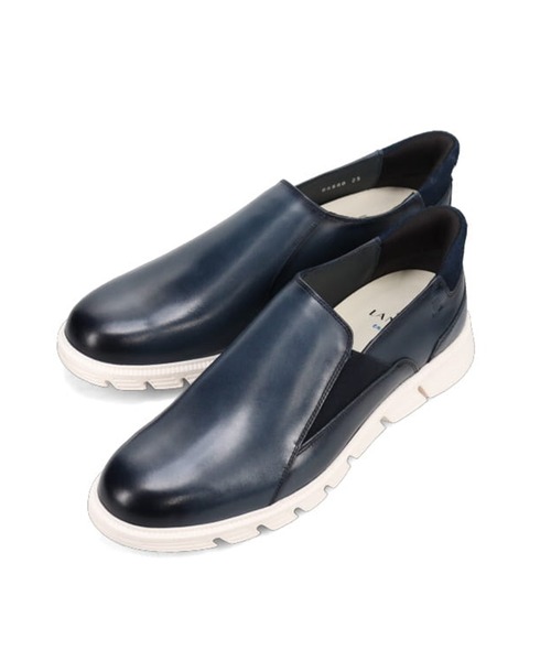 LANVIN en Bleu（ランバンオンブルー）の「【Quick Fit搭載】ランバンオンブルー LANVIN en Bleu スリッポンカジュアルシューズ　86580（スニーカー・メンズ・ネイビー/ホワイト/ブラック・27cm/26.5cm/26cm/25.5cm/25cm/24.5cm）」の3枚目の写真