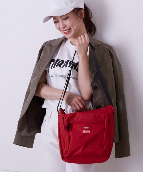 anello（アネロ）の「アネロ anello リップストップ杢調ポリ 縦型ショルダーバッグ AT-H1812（ショルダーバッグ・レディース・ネイビー/グリーン・FREE）」の6枚目の写真