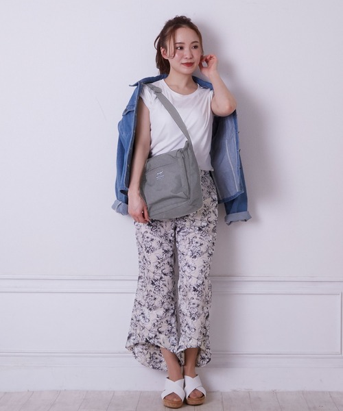 anello（アネロ）の「アネロ anello リップストップ杢調ポリ 縦型ショルダーバッグ AT-H1812（ショルダーバッグ・レディース・ネイビー/グリーン・FREE）」の7枚目の写真