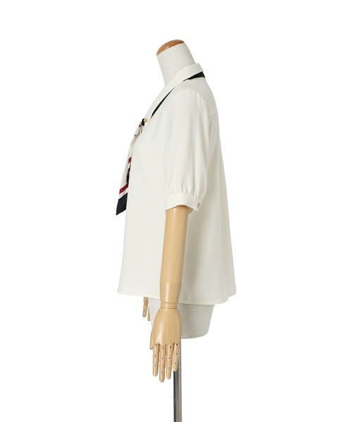 an another angelus（アンアナザーアンジェラス）の「ロゴライン