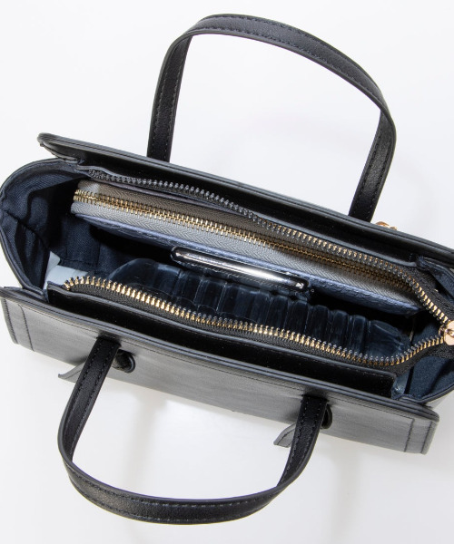 cache cache(カシュ カシュ)の「カシュカシュ cachecache / 結びハンドルバンドバッグ(ボストンバッグ・レディース・マスタード/ベージュ系その他/ブラック・FREE)」の10枚目の写真