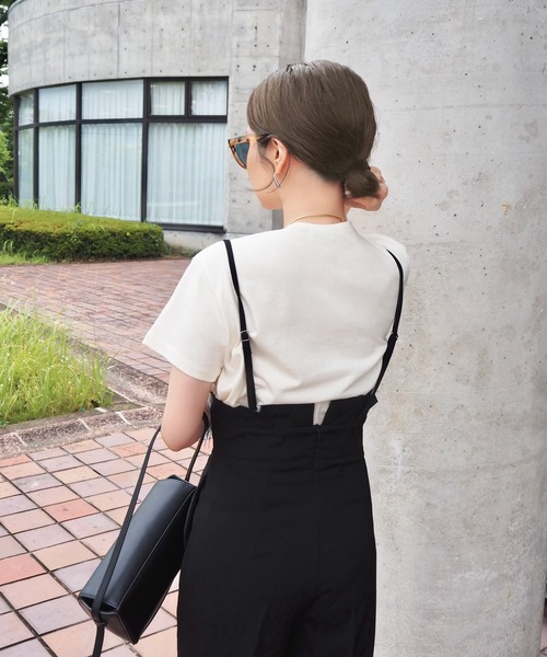 LAULEN(ローレン)の「thin strap salopette /ハイウエストセンタープレスサスペンダーパンツ(その他パンツ・レディース・チャコールグレー/ブラック・M/S)」の6枚目の写真