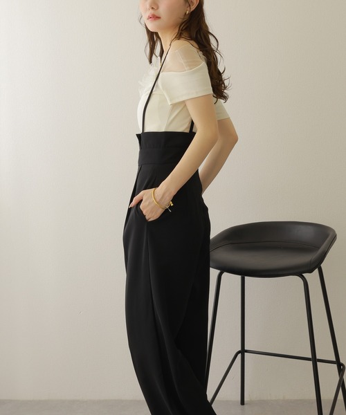 LAULEN(ローレン)の「thin strap salopette /ハイウエストセンタープレスサスペンダーパンツ(その他パンツ・レディース・チャコールグレー/ブラック・M/S)」の10枚目の写真