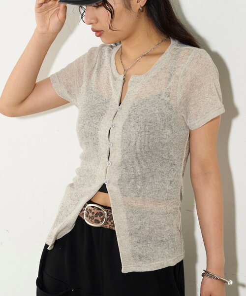 WHO'S WHO gallery（フーズフーギャラリー）の「シアーナロー半袖カーディガン（カーディガン/ボレロ・レディース・イエロー/オフホワイト/グレー/ブラック・FREE）」の3枚目の写真