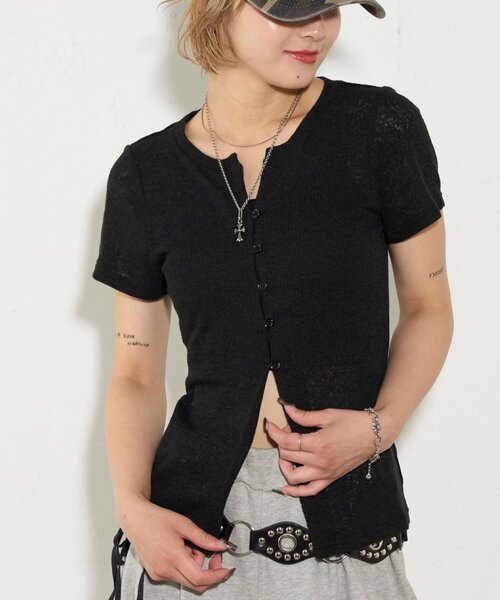 WHO'S WHO gallery（フーズフーギャラリー）の「シアーナロー半袖カーディガン（カーディガン/ボレロ・レディース・イエロー/オフホワイト/グレー/ブラック・FREE）」の2枚目の写真