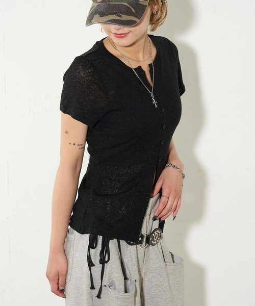 WHO'S WHO gallery（フーズフーギャラリー）の「シアーナロー半袖カーディガン（カーディガン/ボレロ・レディース・イエロー/オフホワイト/グレー/ブラック・FREE）」の18枚目の写真