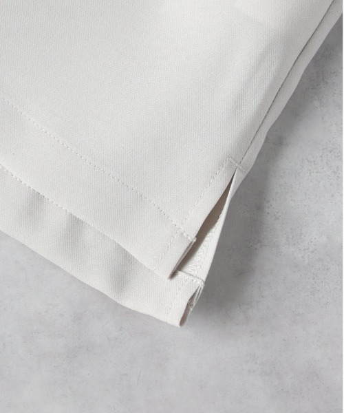 Right-on(ライトオン)の「【Refurbish】胸ポケット付きワイド半袖シャツ(シャツ/ブラウス・キッズ・ダークグレー/ベージュ・140/150/160/130)」の4枚目の写真