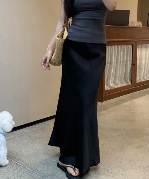 FREE STYLISTS(フリー スタイリスト)の「YUGA_YGMC Satin narrow mermaid skirt(スカート・レディース・シャンパン/オフホワイト/ブラック・XL/M/L)」の2枚目の写真