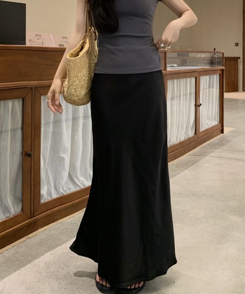 FREE STYLISTS(フリー スタイリスト)の「YUGA_YGMC Satin narrow mermaid skirt(スカート・レディース・シャンパン/オフホワイト/ブラック・XL/M/L)」の12枚目の写真