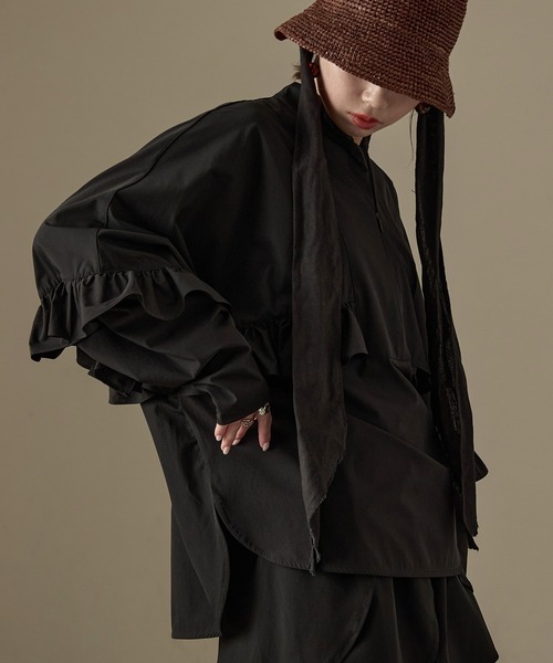 Fashion Letter（ファッションレター）の「水陸両用 フリルデザイン ラッシュガード ブラウス（ラッシュガード・レディース・ブラック・M）」の6枚目の写真