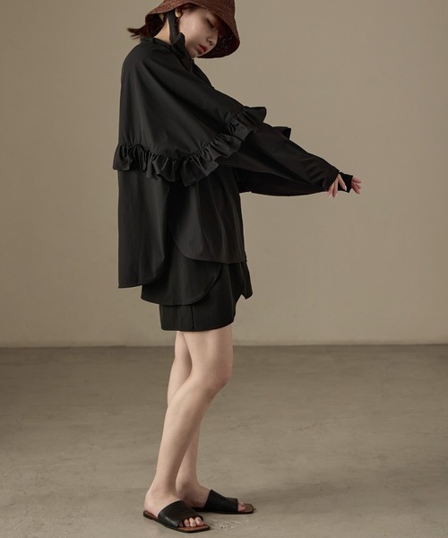 Fashion Letter（ファッションレター）の「水陸両用 フリルデザイン ラッシュガード ブラウス（ラッシュガード・レディース・ブラック・M）」の9枚目の写真