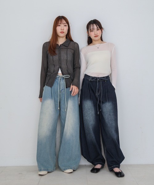 Bab（バブ）の「【M・Lサイズ展開】ウエストデザイン　ルーズデニムパンツ（その他パンツ・レディース・ライトブルー/ブルー・M/L）」の19枚目の写真