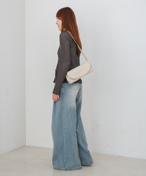 Bab（バブ）の「【M・Lサイズ展開】ウエストデザイン　ルーズデニムパンツ（その他パンツ・レディース・ライトブルー/ブルー・M/L）」の14枚目の写真