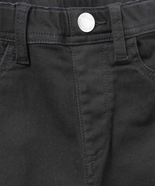 NAVY（ネイビー）の「NAVY のびるモン ツイルストレッチ スキニーギャザーパンツ（デニムパンツ・キッズ・ブルー/ライトブルー/ブラック系その他/ブラック・140/130/120/160/150）」の8枚目の写真