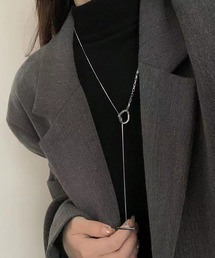 ループタイ」に該当するネックレス（シルバー/銀色系）ファッション