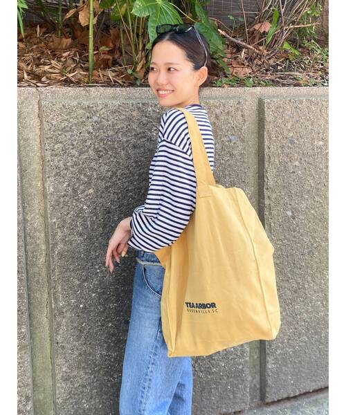 Ungrid（アングリッド）の「【WEB限定】ロゴトートバッグ（トートバッグ・レディース・ピンク/ブラウン/ブラック/オフホワイト/ブルー/イエロー・FREE）」の2枚目の写真