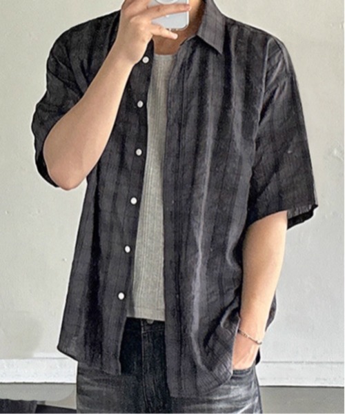 NOWLE(ノウル)の「【NOWLE】シアサッカー チェック 半袖 ボタン シャツ(シャツ/ブラウス・メンズ・ダークグレー/ブルー・X-LARGE/MEDIUM/LARGE)」の2枚目の写真