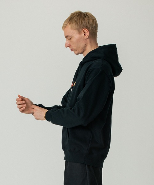SILAS（サイラス）の「HAND FLARE SWEAT HOODIE（パーカー・メンズ・アッシュ/ブラウン/ブラック・XL/L/M）」の4枚目の写真