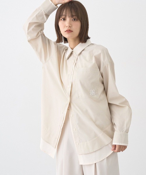 earth music&ecology(アースミュージックアンドエコロジー)の「レイヤードストライプシャツ(シャツ/ブラウス・レディース・オフホワイト/サックスブルー/ベージュ・FREE)」の2枚目の写真