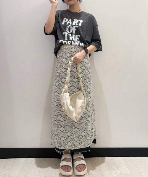 Right-on(ライトオン)の「【HONEYSUCKLE ROSE】【店舗で人気】アシッド加工プリントTシャツ(リラックスシルエット)(Tシャツ/カットソー・レディース・オフホワイト/ブルー/ダークグレー/その他1・L/M)」の18枚目の写真