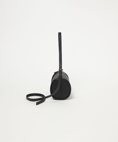 AEWEN MATOPH（イウエン マトフ）の「＜AEWEN MATOPH＞V＆H ３WAY レザーミニバッグ（ショルダーバッグ・レディース・ブラック・FREE）」の11枚目の写真