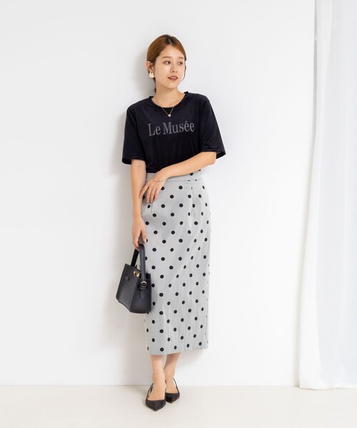 NOLLEY’S（ノーリーズ）の「シアートリコットベロアプリントTシャツ（Tシャツ/カットソー・レディース・キナリ/カーキ/ブラック・38）」の4枚目の写真