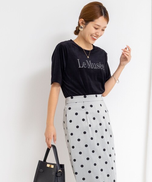 NOLLEY’S（ノーリーズ）の「シアートリコットベロアプリントTシャツ（Tシャツ/カットソー・レディース・キナリ/カーキ/ブラック・38）」の6枚目の写真