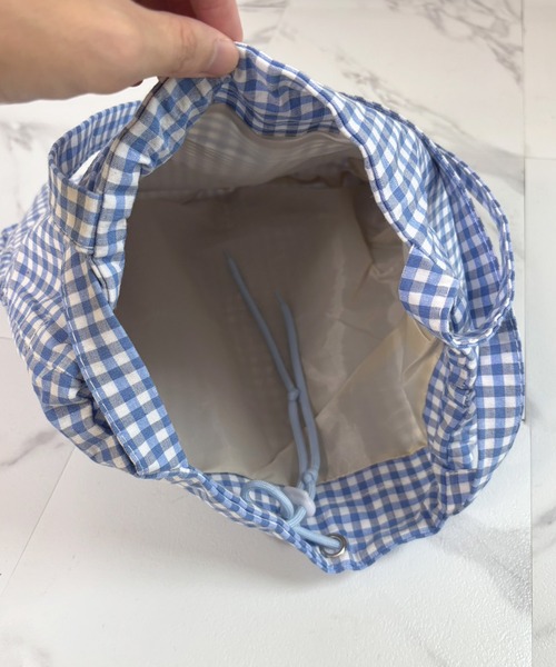 frunco(フランコ)の「【ZOZO限定】ギンガムチェックフリルトートバッグ(トートバッグ・レディース・ブラック/ピンク/レッド/ブルー・FREE)」の16枚目の写真