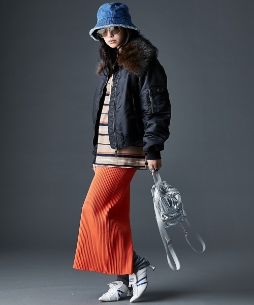 GEVS.(ジェイヴィス)の「綿100%マルチボーダーロングスリーブTシャツ<大きいサイズ有>GEVS.(Tシャツ/カットソー・レディース・ブラック系/ベージュ系・5L/4L/3L/LL/L/M)」の3枚目の写真