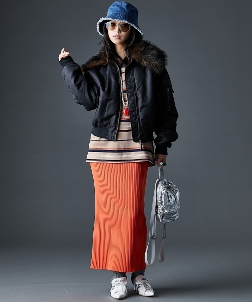 GEVS.(ジェイヴィス)の「綿100%マルチボーダーロングスリーブTシャツ<大きいサイズ有>GEVS.(Tシャツ/カットソー・レディース・ブラック系/ベージュ系・5L/4L/3L/LL/L/M)」の6枚目の写真