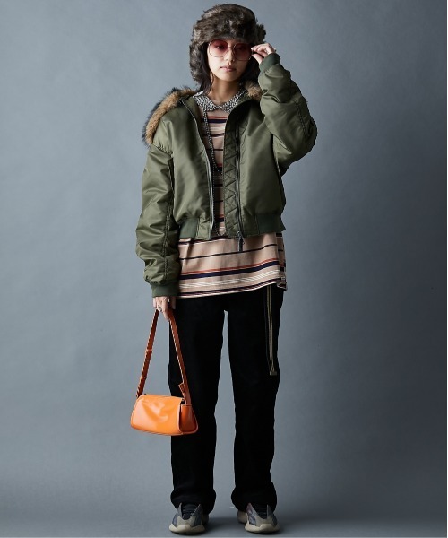 GEVS.(ジェイヴィス)の「綿100%マルチボーダーロングスリーブTシャツ<大きいサイズ有>GEVS.(Tシャツ/カットソー・レディース・ブラック系/ベージュ系・5L/4L/3L/LL/L/M)」の11枚目の写真