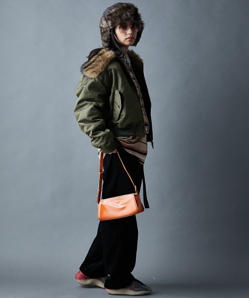 GEVS.(ジェイヴィス)の「綿100%マルチボーダーロングスリーブTシャツ<大きいサイズ有>GEVS.(Tシャツ/カットソー・レディース・ブラック系/ベージュ系・5L/4L/3L/LL/L/M)」の14枚目の写真