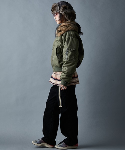 GEVS.(ジェイヴィス)の「綿100%マルチボーダーロングスリーブTシャツ<大きいサイズ有>GEVS.(Tシャツ/カットソー・レディース・ブラック系/ベージュ系・5L/4L/3L/LL/L/M)」の16枚目の写真