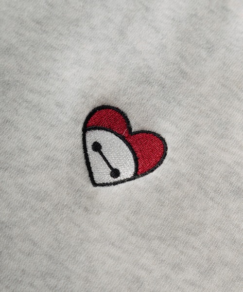 Disney（ディズニー）の「【71】【Disney/ディズニー】ミッキーマウス/ベイマックス アップリケ & 刺繍デザイン 裏起毛 スウェット（スウェット・レディース・ネイビー/ベージュ/ホワイト/ライトグレー/アッシュグレー/オフホワイト/ブルー/ダークグレー/ブラック/チャコールグレー・M/L/XL）」の17枚目の写真